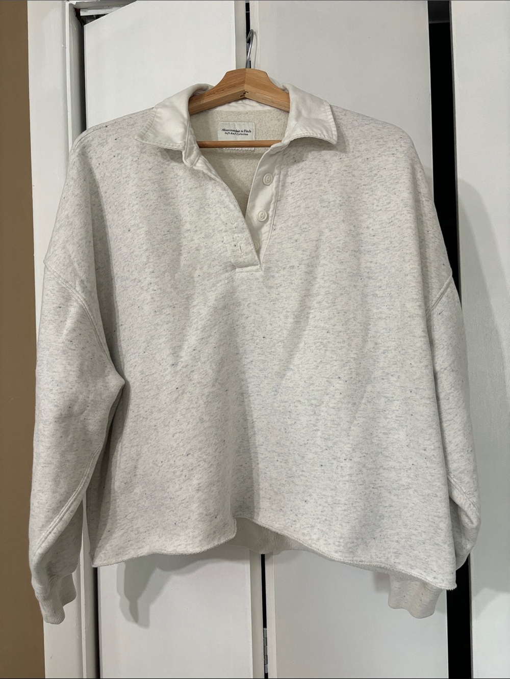Abercrombie and Fitch soft a&f collection Pullover cropped Collared Sweatshirt